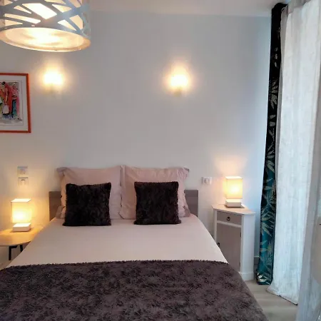 Bed & Breakfast Les Hautes D'anastasia 4*