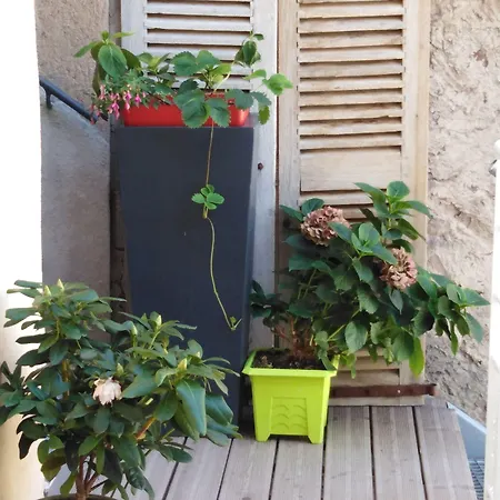 Les Hautes D'anastasia