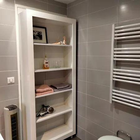 Les Hautes D'anastasia 4* روديه
